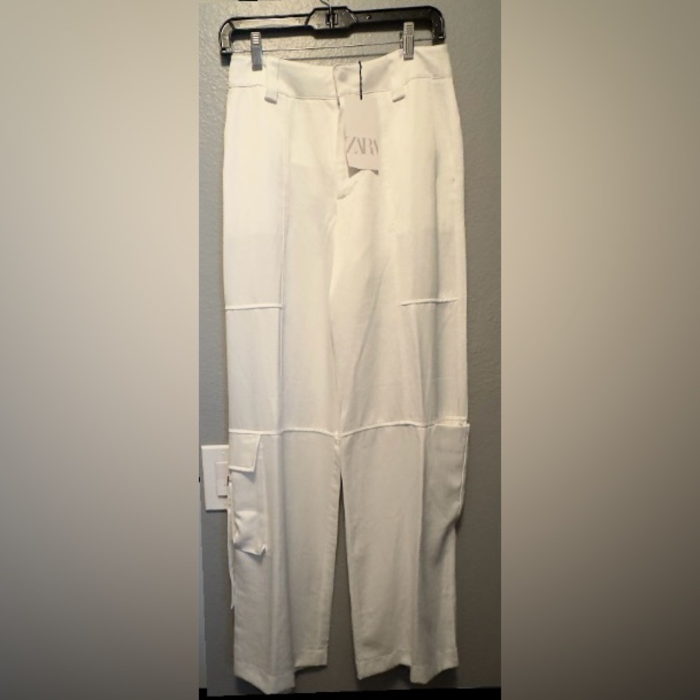 ZARA S WHITE  SATIN CARGO PANTS          NWT